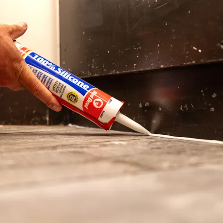 product 100% Silicone Sealant